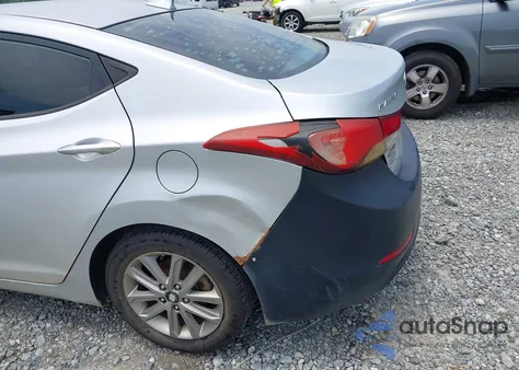2014 Hyundai Elantra Se z USA, uszkodzony, nr VIN 5NPDH4AE3EH517685